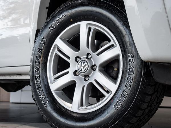 2014-Volkswagen-Amarok-20-TDI-Trendline-103kW-Double-Cab image:4