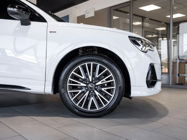 2025-Audi-Q3-Sportback-35TDI-Black-Edition image:13