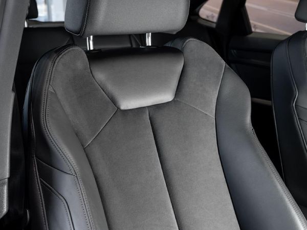 2025-Audi-Q3-Sportback-35TDI-Black-Edition image:25