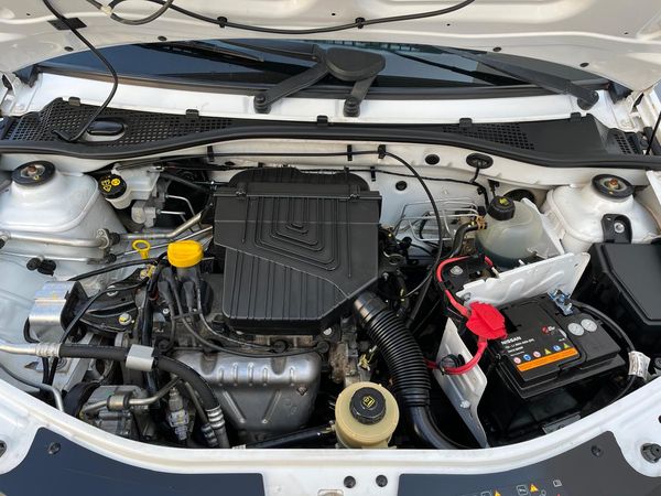 2021-Nissan-NP200-16-AC-Safety-Pack image:5