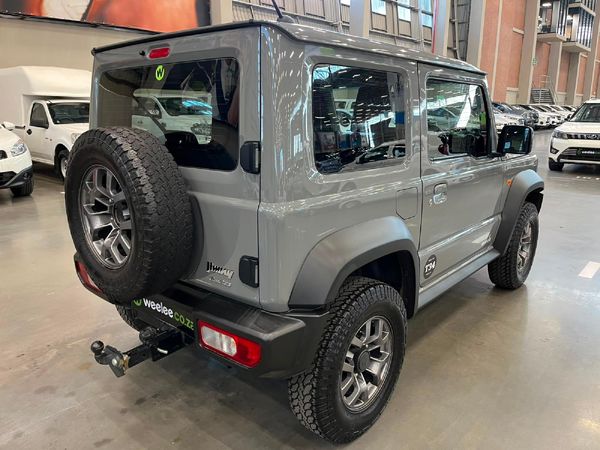 2024-Suzuki-Jimny-15-GLX-Auto image:2