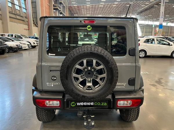 2024-Suzuki-Jimny-15-GLX-Auto image:3