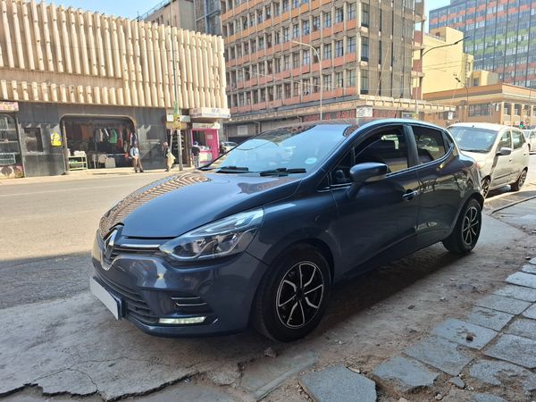2019-Renault-Clio-IV-900T-Dynamique-5-dr-66kW image:2