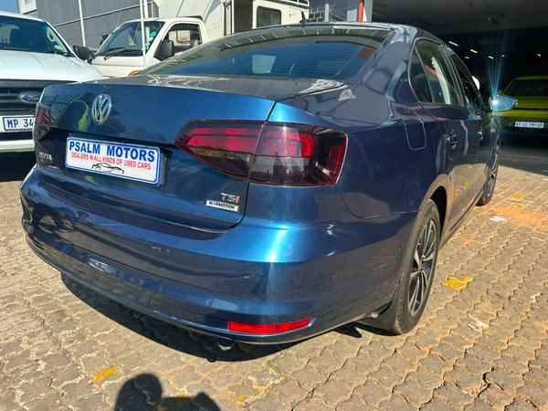 2016-Volkswagen-Jetta-GP-14-TSI-Comfortline image:3