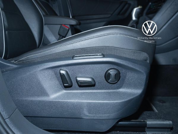 2023-Volkswagen-Tiguan-14-TSI-R-Line-DSG-Auto-110kW image:25