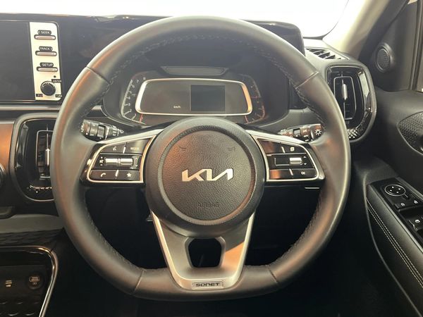 2023-Kia-Sonet-15-EX-CVT image:9