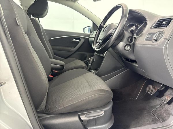 2017-Volkswagen-Polo-12-TSI-Highline-Auto-81kW image:9