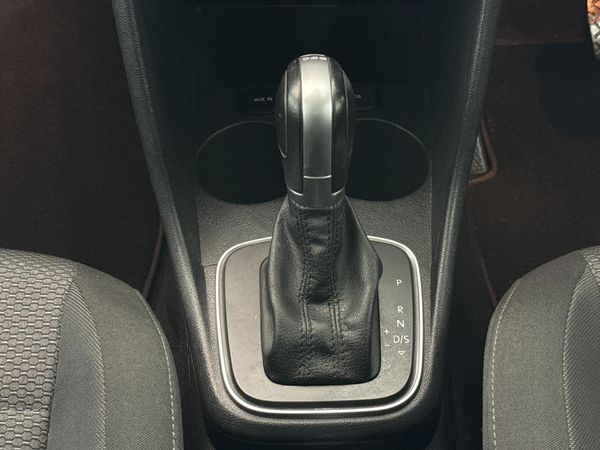 2017-Volkswagen-Polo-12-TSI-Highline-Auto-81kW image:10