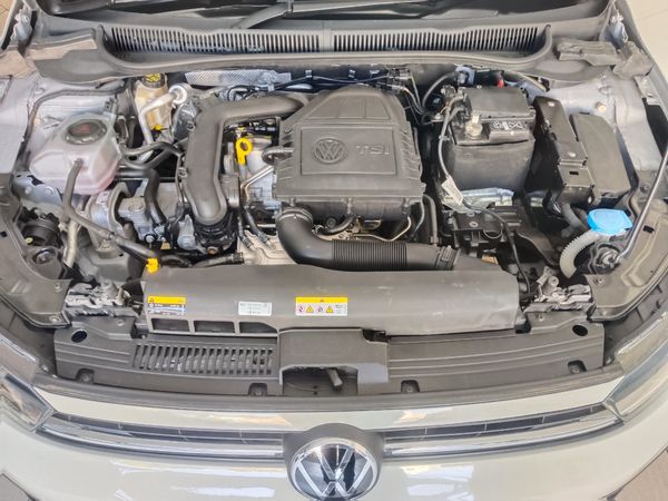 2025-Volkswagen-Polo-10-TSI-Life image:21