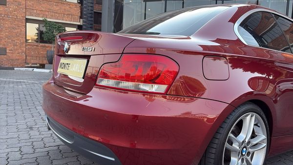 2012-BMW-1-Series-125i-Coupe-M-Sport-Auto image:6