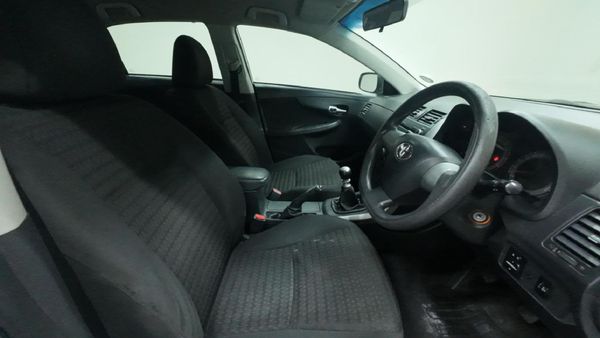 2011-Toyota-Corolla-13-Impact image:9
