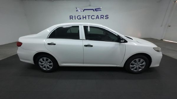 2011-Toyota-Corolla-13-Impact image:2