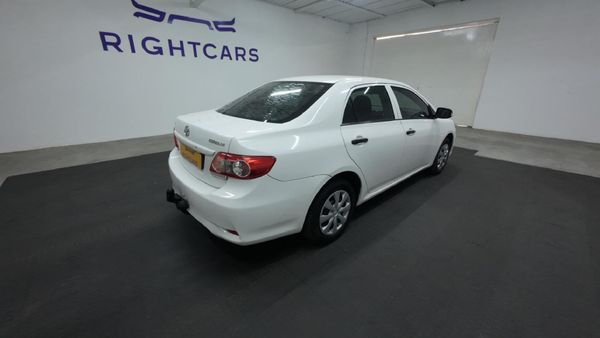 2011-Toyota-Corolla-13-Impact image:3