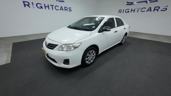 2011-Toyota-Corolla-13-Impact image:7