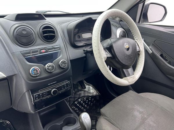 2016-Chevrolet-Utility-14-AC image:5