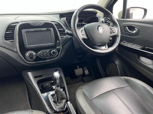 2017-Renault-Captur-12T-Dynamique-5-dr-Auto-88kW image:7