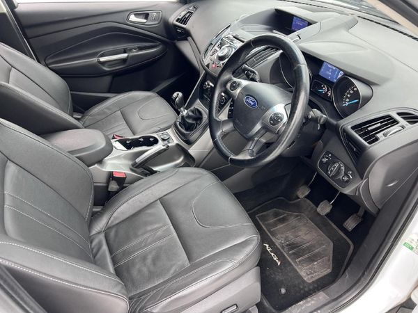2015-Ford-Kuga-15-EcoBoost-Trend image:12