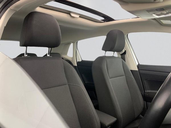 2020-Volkswagen-Polo-10-TSI-Comfortline-Auto image:25