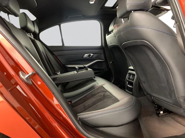 2021-BMW-3-Series-318i-M-Sport image:18