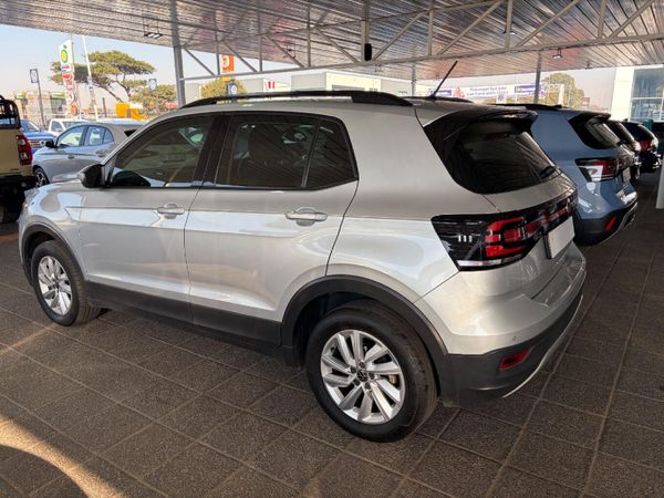 2022-Volkswagen-T-Cross-10-TSI-Comfortline-Auto image:3