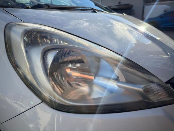 2013-Honda-Jazz-13-Comfort image:9