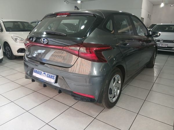 2021-Hyundai-i20-14-Fluid image:11