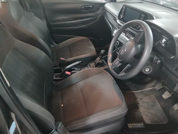 2021-Hyundai-i20-14-Fluid image:3