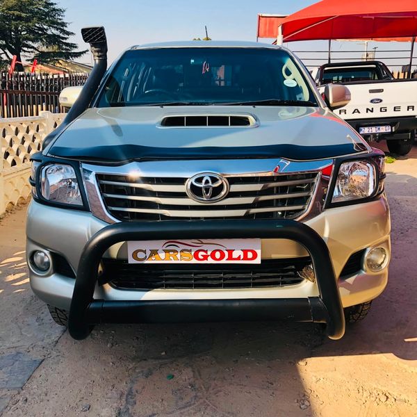 2016-Toyota-Hilux-30-D-4D-Legend-45-Raised-Body-Auto-Double-Cab image:2