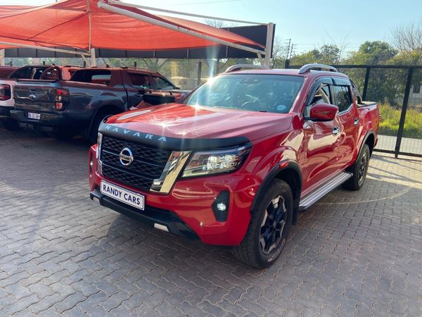 2022-Nissan-Navara-25-DDTi-LE-Plus-4X4-Auto-Double-Cab image:2