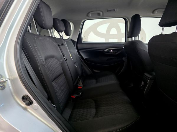 2024-Toyota-Urban-Cruiser-15-XR-Auto image:10