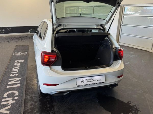 2022-Volkswagen-Polo-10-TSI image:5