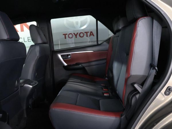 2025-Toyota-Fortuner-28-GD-6-4x4-Auto image:23