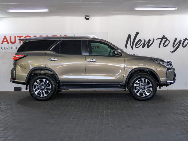 2025-Toyota-Fortuner-28-GD-6-4x4-Auto image:6