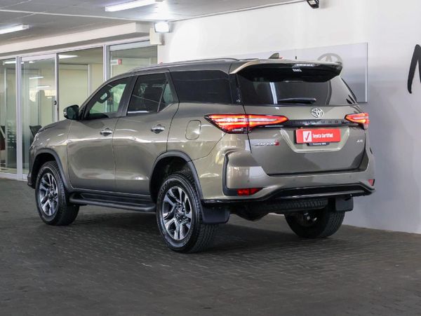 2025-Toyota-Fortuner-28-GD-6-4x4-Auto image:8