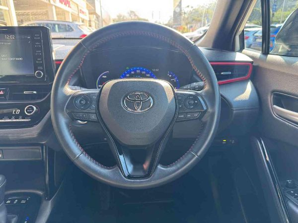 2024-Toyota-Corolla-Cross-18-GR-S-Hybrid image:12