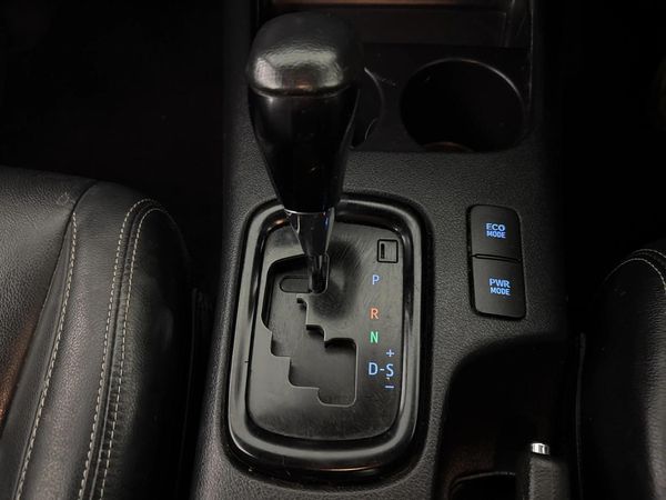 2021-Toyota-Hilux-28-GD-6-Raised-Body-Legend-Auto-Extended-Cab image:7