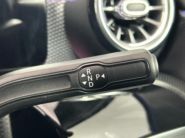 2019-Mercedes-Benz-A-Class-A-200-Auto image:10