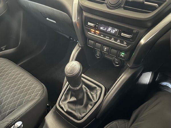 2026-Toyota-Urban-Cruiser-15-XR image:11