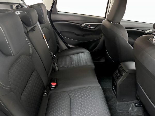 2026-Toyota-Urban-Cruiser-15-XR image:14