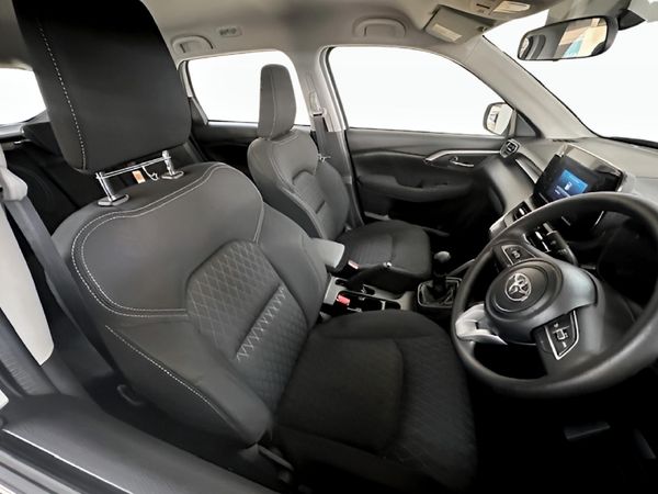 2026-Toyota-Urban-Cruiser-15-XR image:5