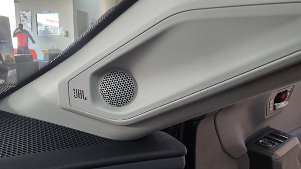 2026-Toyota-RAV4-25-VX-Hybrid-CVT-Auto-E-Four image:12