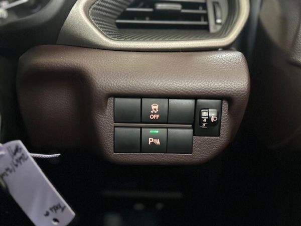 2026-Toyota-Starlet-Cross-15XS image:7