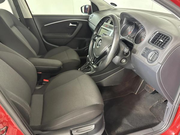 2015-Volkswagen-Polo-12-TSI-Highline-Auto-81kW image:9