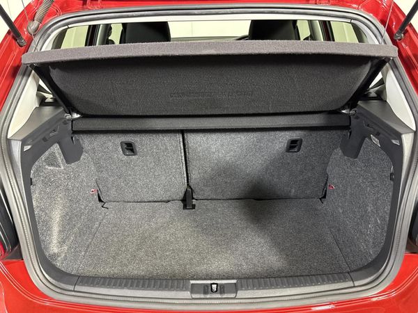 2015-Volkswagen-Polo-12-TSI-Highline-Auto-81kW image:14