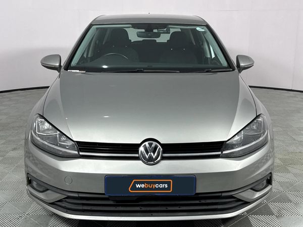 2017-Volkswagen-Golf-VII-10-TSI-Trendline image:15