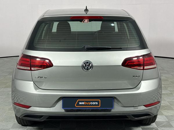 2017-Volkswagen-Golf-VII-10-TSI-Trendline image:18