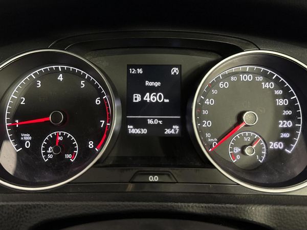 2017-Volkswagen-Golf-VII-10-TSI-Trendline image:2