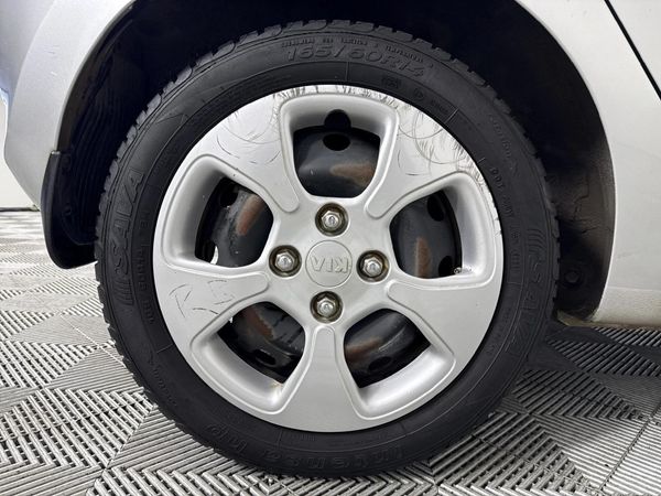 2013-Kia-Picanto-12-EX image:7