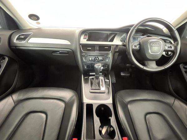 2010-Audi-A4-18-T-Attraction-Auto image:1
