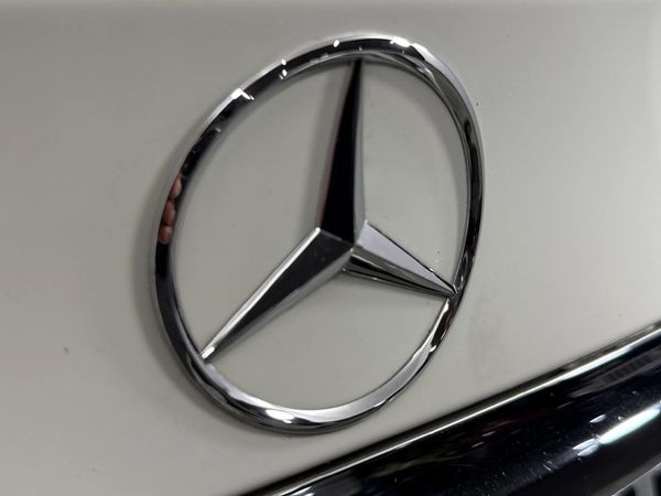 2016-Mercedes-Benz-GLA-220-CDI-Auto-4Matic image:11